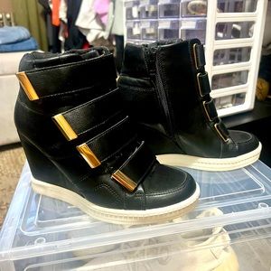 Beautiful high top sneakers